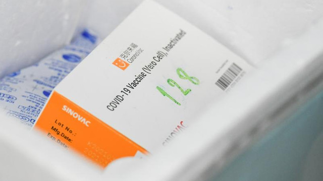 Agenția Europeană a Medicamentelor a început să evalueze vaccinul chinezesc al Sinovac