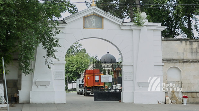 VIDEO | Cimitirul central din Chișinău – loc de rivalitate, dar și de reconciliere istorică 