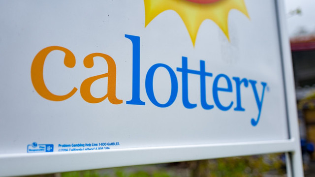 O femeie din SUA susține că a câștigat la loterie, dar ar fi distrus biletul de 26 de milioane de dolari la spălat
