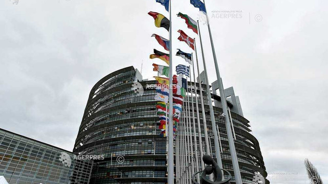Statele UE și Parlamentul European reiau negocierile privind certificatul sanitar european, marcate de numeroase divergențe