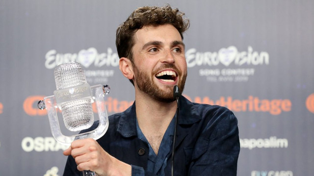 Duncan Laurence, câștigătorul Eurovision Song Contest 2019, a fost testat pozitiv pentru noul coronavirus