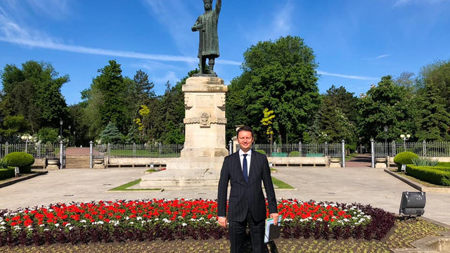 Președintele Delegației Parlamentului European pentru Relațiile cu R.Moldova, Siegfried Mureșan, a ajuns la Chișinău: „Acum mă apuc de treabă”