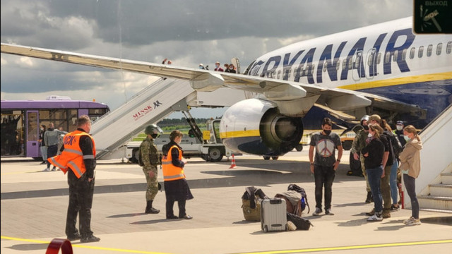 „Pilotul zborului Ryanair la bordul căreia se afla Roman Protasevici nu a avut alternative decât să aterizeze la Minsk”. Dezvăluiri făcute de CEO-ul companiei aeriene
