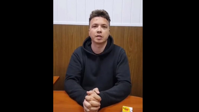 Tatăl lui Roman Protasevici spune că înregistrarea video a fost făcută sub constrângere: 