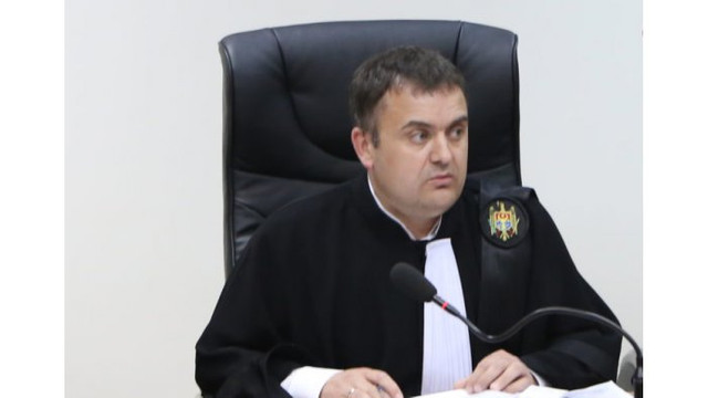 Președintele Centrului de Resurse Juridice din Moldova critică decizia Maiei Sandu de a-l demite pe Vladislav Clima din funcția de președinte a Curții de Apel Chișinău
