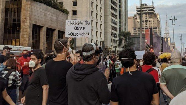 Proteste masive în Brazilia: Demonstranții cer demiterea președintelui din cauza crizei Covid-19