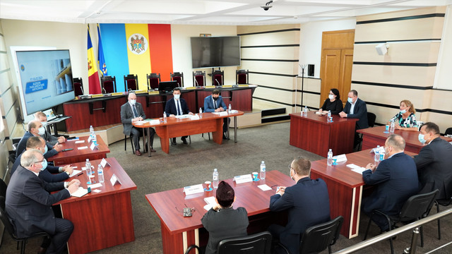 Membrii CEC au avut o întrevedere cu reprezentanții misiunii OSCE pentru observarea alegerilor parlamentare anticipate