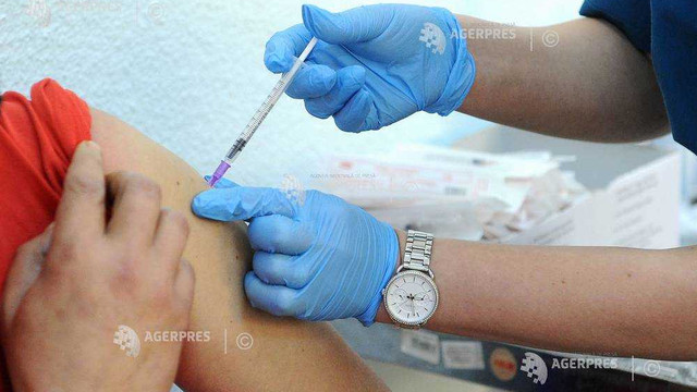 Nivelul vaccinării în Europa, 'departe de a fi suficient' pentru a se evita o resurgență a cazurilor