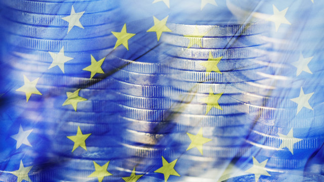UE a efectuat cea mai mare emisiune de obligațiuni din istoria sa, pentru a finanța redresarea post-Covid
