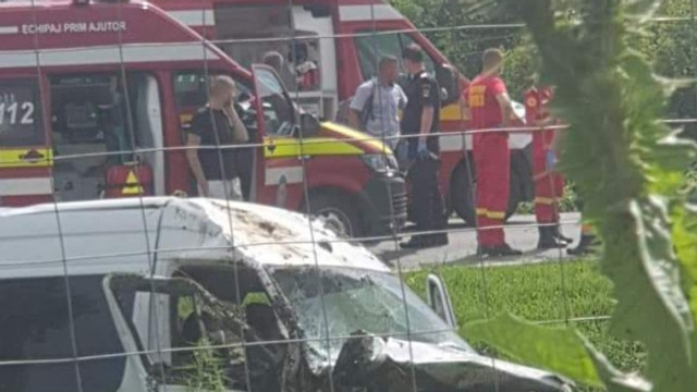 Un accident rutier, cu implicarea unui microbuz din R. Moldova, a avut loc în România