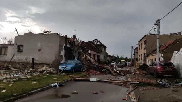 Dezastrul rămas în urma tornadei din Cehia: 