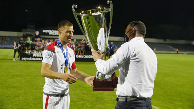 VIDEO | Sfîntul Gheorghe Suruceni a cucerit Supercupa Moldovei la fotbal

