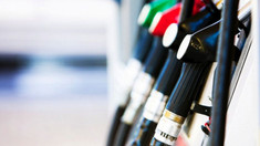 Prețurile la care vor fi comercializate benzina și motorina în weekend 