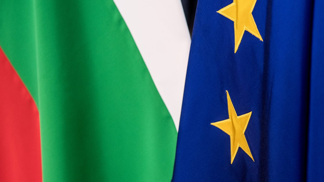 Bulgaria dorește să adopte moneda euro la 1 ianuarie 2024. Cetățenii vor putea plăti cu moneda națională o lună după adoptarea monedei unice