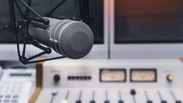 Unul dintre cele mai vechi posturi de radio din Letonia care transmite în limba rusă, rămas fără licență