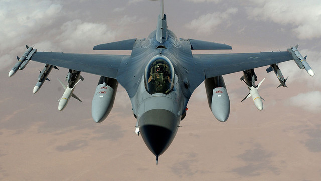 România achiziționează încă două escadrile de F-16
