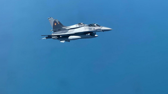 Exercițiu NATO la Marea Neagră: Avioanele F-16 românești au simulat o luptă aeriană cu F-16-uri elene

