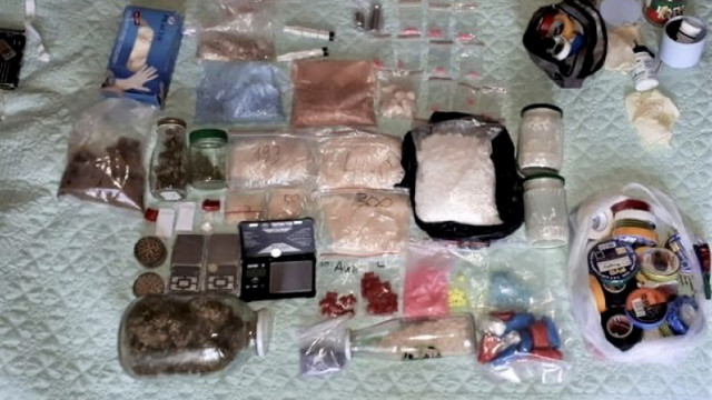 Poliția a ridicat droguri în valoare de peste 6 mln lei. 12 persoane au fost reținute
