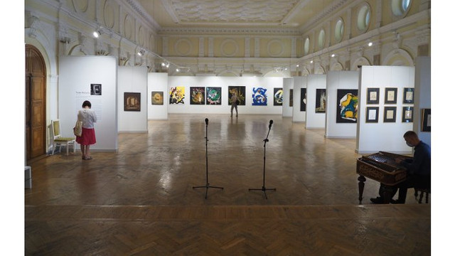 O expoziție în memoria artistului plastic ieșean Traian Mocanu a fost vernisată la un muzeu din Chișinău