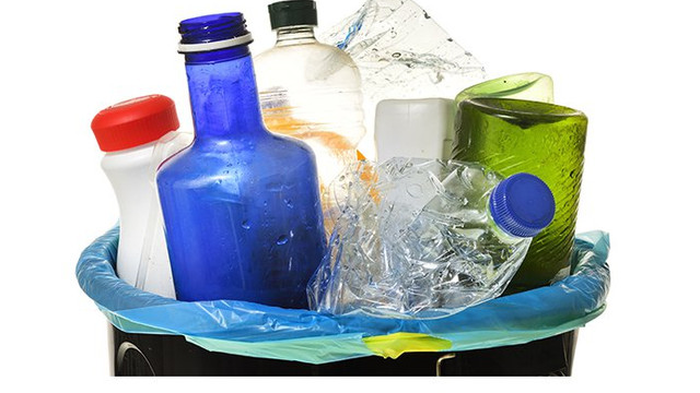 Un raport în domeniul managementului deșeurilor din plastic, publicat în Monitorul Oficial
