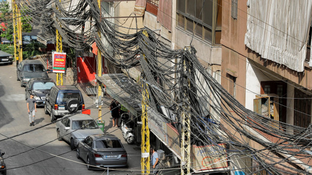 Liban, la un pas de colaps. Farmaciile au intrat în grevă, iar electricitatea este raționalizată