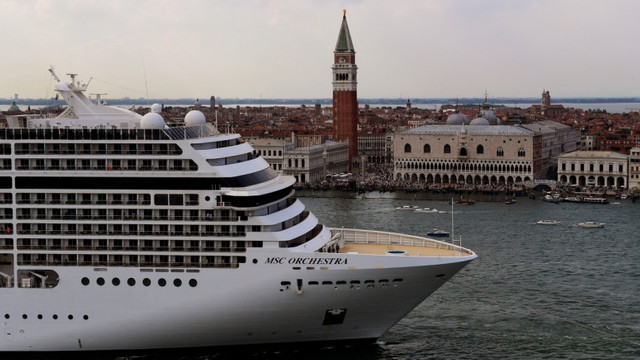Italia | Marile nave de croazieră, interzise în centrul Veneției din august (guvern)