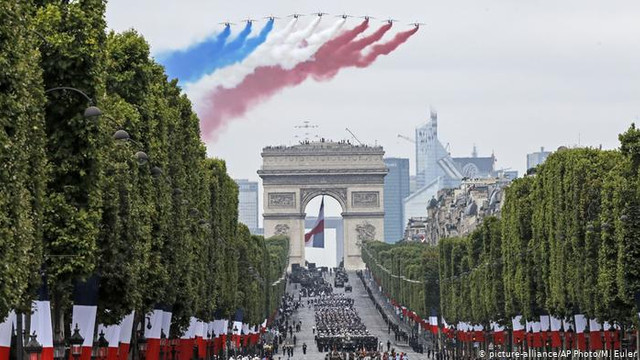 Franța marchează din nou Ziua Națională cu o paradă militară pe Champs-Elysées, în pofida amenințării variantei Delta