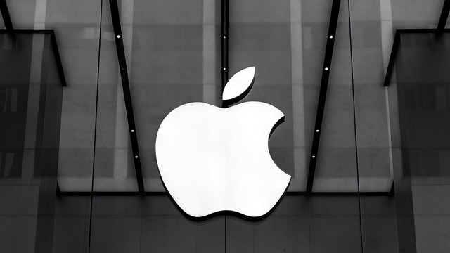 Apple vrea să majoreze cu 20% producția noului model de iPhone