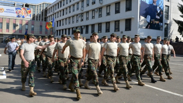 Pe 27 august, în Piața Marii Adunări Naționale, va fi paradă militară