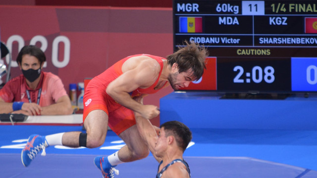 Luptătorul de stil greco-roman, Victor Ciobanu s-a calificat în semifinalele categoriei de greutate 60 kg, la Jocurile Olimpice de la Tokyo