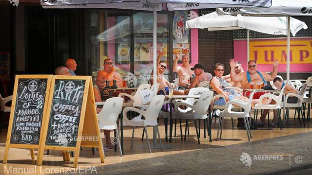 Numărul turiștilor străini în Spania a explodat în iunie, pe fondul relaxării restricțiilor