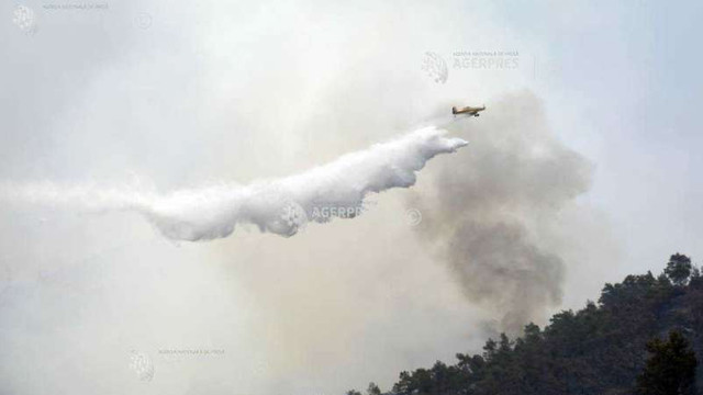 Incendii în Europa: Uniunea Europeană trimite avioane, elicoptere și pompieri 