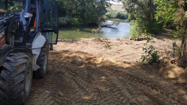 În raionul Glodeni a demarat construcția zonei de captare a apei din Prut
