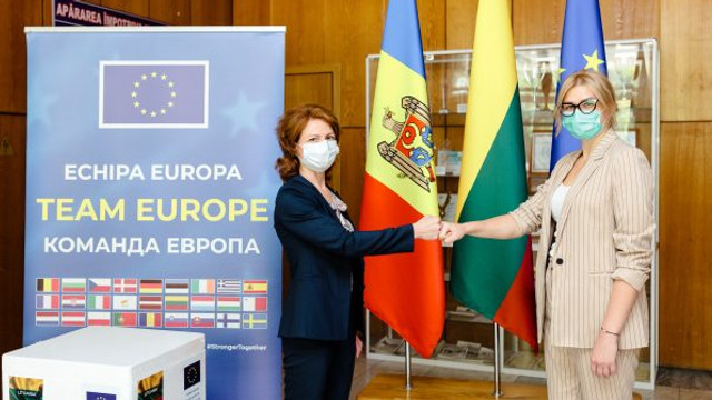 Lituania a donat Republicii Moldova un lot de 26.500 de doze de vaccin AstraZeneca
