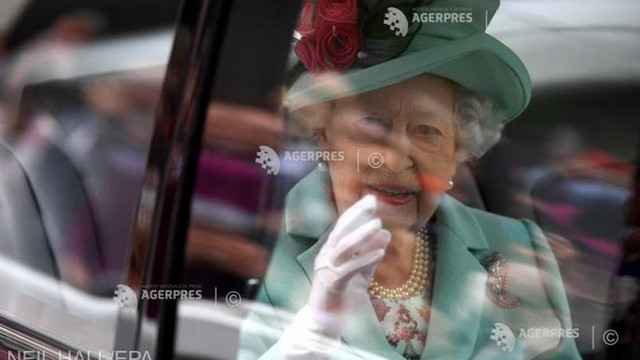 Regina Elisabeta a II-a rămâne la Balmoral (Scoția), în pofida detectării unui caz de COVID-19 în rândul personalului