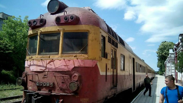 Calea Ferată intenționează să scoată la vânzare 100 de locomotive vechi 