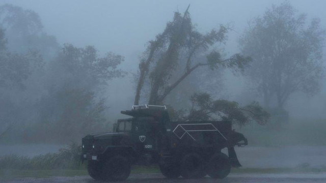 VIDEO |  Uraganul Ida a lăsat orașul New Orleans în beznă
