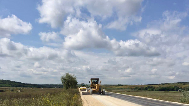 Reabilitarea unui segment al drumului R1 Chișinău – Ungheni – Sculeni este executată în proporție de 87%. Lucrările trebuiau să fie finalizate încă în anul 2016