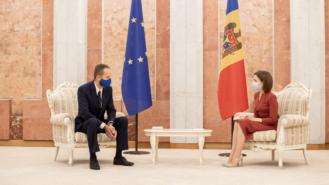 Președintele Maia Sandu a primit scrisorile de acreditare din partea noilor ambasadori ai Suediei și Uniunii Europene

