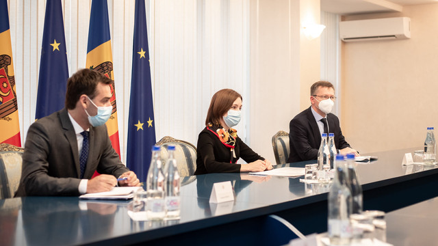Președintele Maia Sandu s-a întâlnit cu ministrul elen al Afacerilor Externe, Nikos Dendias
