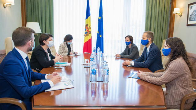 Noul ambasador al UE, la întrevederea cu premierul: Uniunea Europeană va oferi Republicii Moldova tot suportul necesar în derularea reformelor