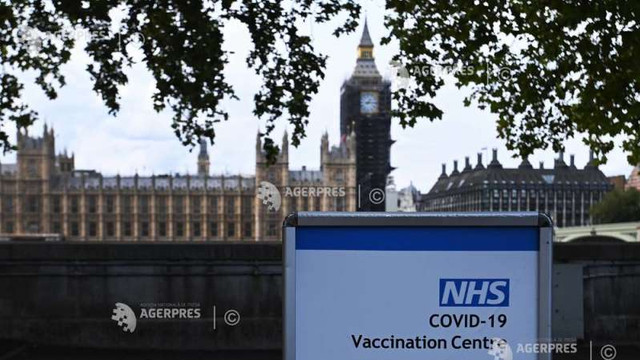 Marea Britanie va oferi acces la cea de-a treia doză de vaccin adulților de peste 50 de ani