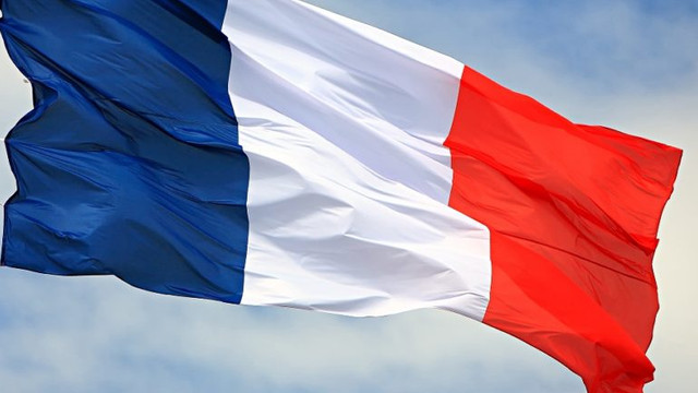 Franța va majora salariul minim la 10,48 euro pe oră, în linie cu inflația