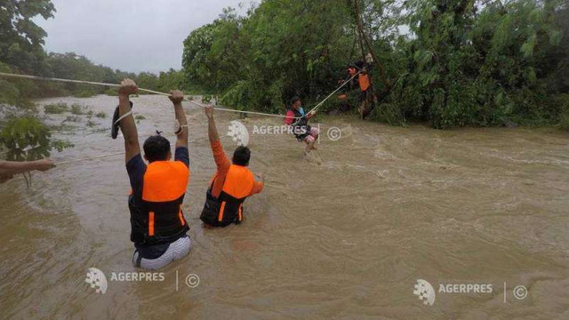 Cel puțin 13 morți și 9 dispăruți în urma furtunii tropicale care a lovit Filipine