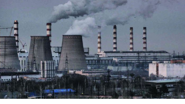 Guvernul a decis eliberarea a 16,5 mii de tone de păcură din rezerva de stat întreprinderii Termoelectrica
