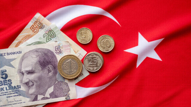 Valoarea lirei turcești a scăzut până la un nou nivel record