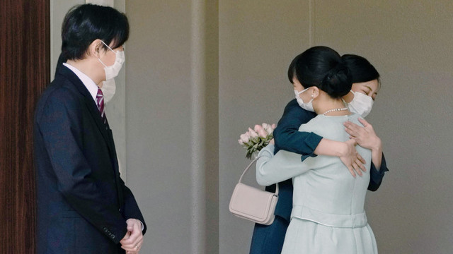 Prințesa Mako a Japoniei s-a căsătorit cu iubitul din facultate și și-a pierdut statutul regal: „Pentru mine, Kei este de neînlocuit