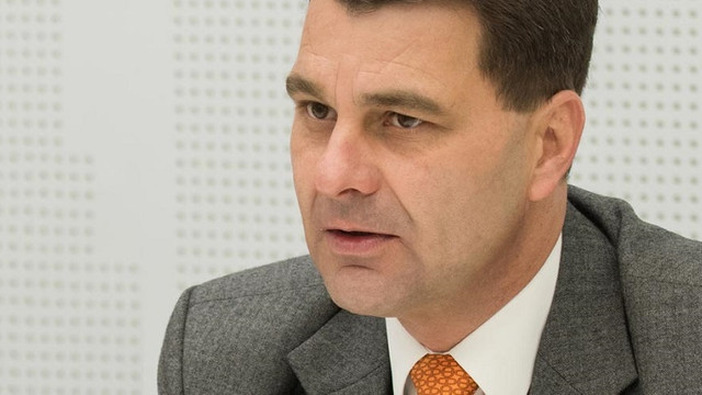 Un diplomat austriac de rang înalt, suspectat că a divulgat documente confidențiale cu privire la noviciok și Skripal unui agent secret, acuzat de spionaj pentru Rusia
