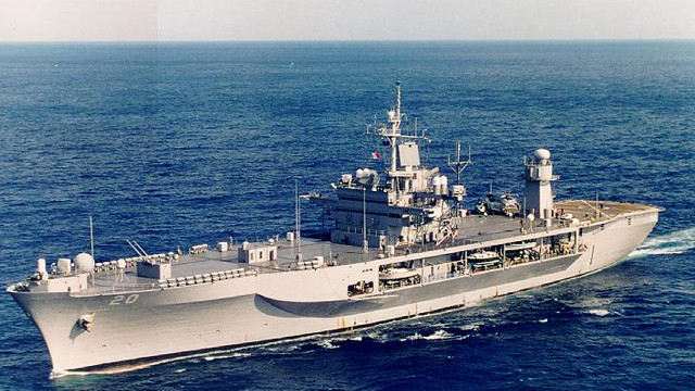 Încă o navă americană se îndreaptă spre Marea Neagră. USS Mount Whitney se va alătura distrugătorului USS Porter
