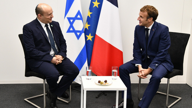 Macron și Bennett, de acord să gestioneze „discret” problema spionajului cu „Pegasus”, program folosit împotriva președintelui francez
